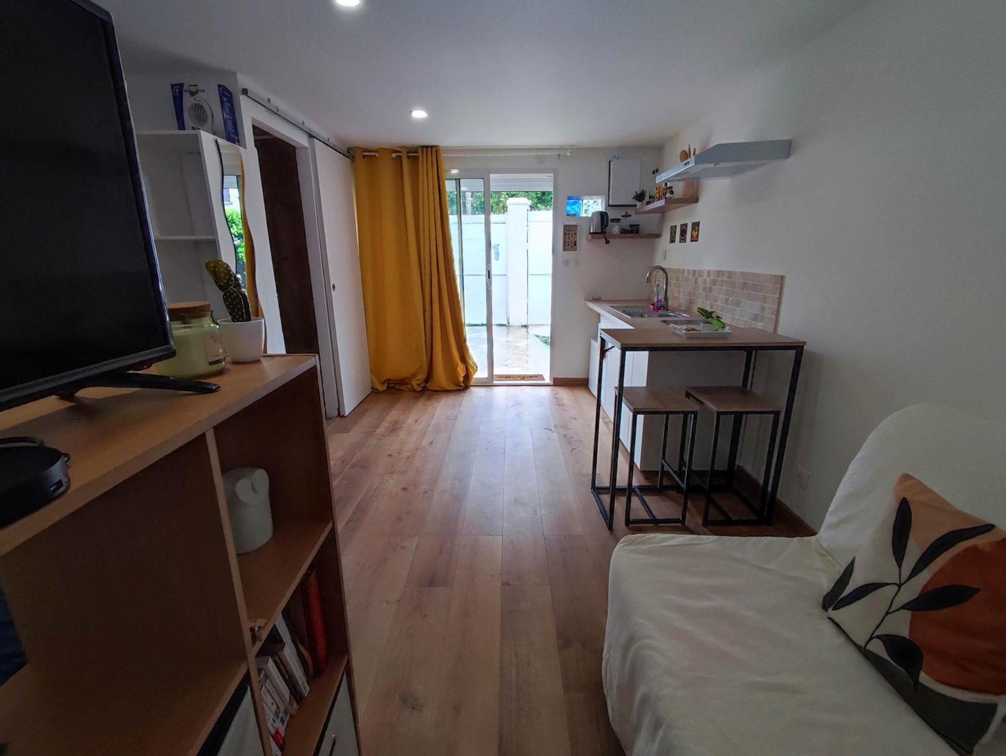 Studio Avec Clim Et Terrasse Proche Du Centre Ville D'Avignon Exteriér fotografie
