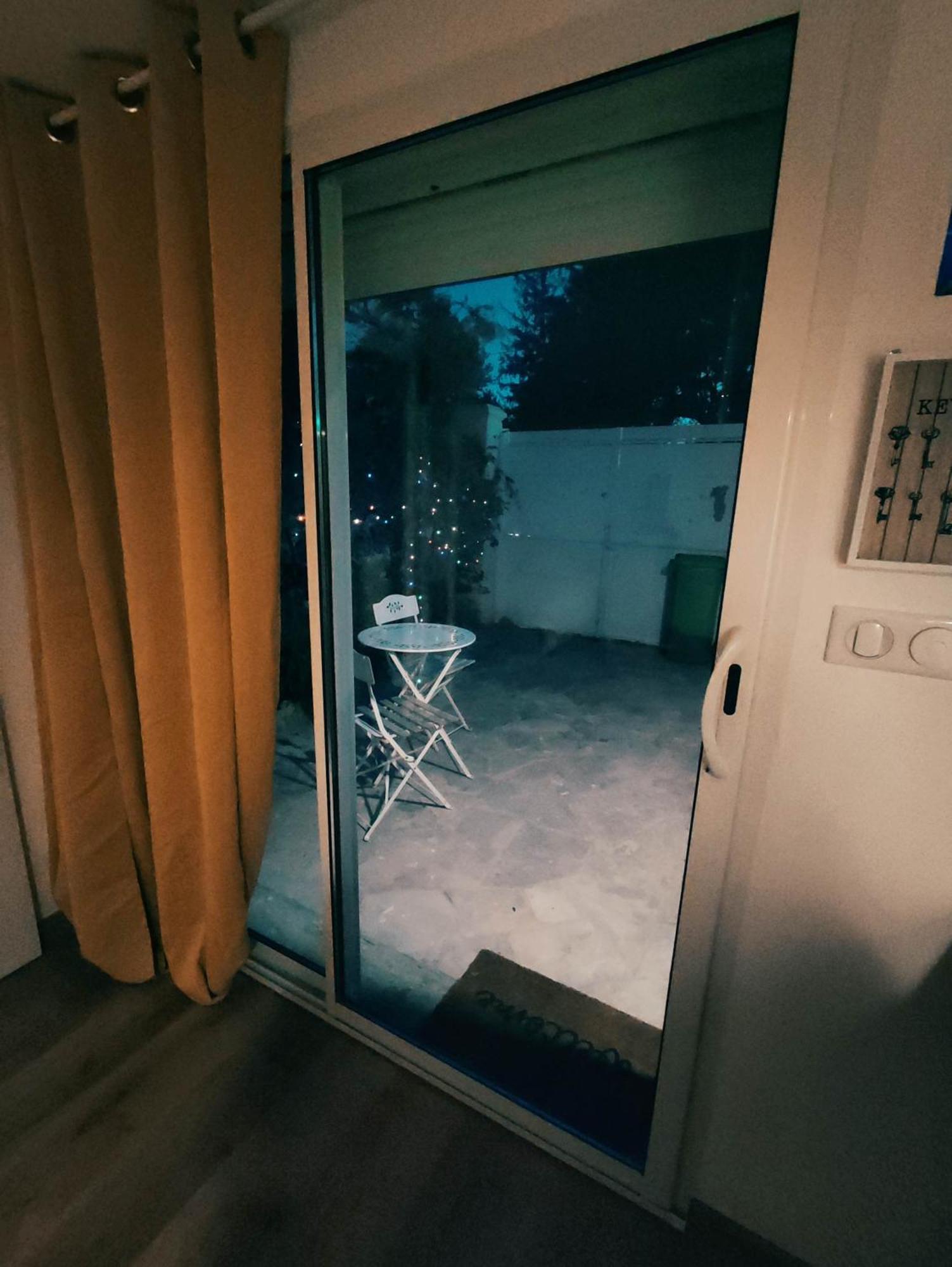 Studio Avec Clim Et Terrasse Proche Du Centre Ville D'Avignon Exteriér fotografie